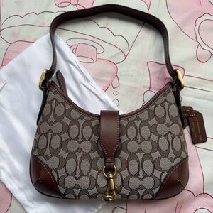 Coach Hamptons Shoulder Bag